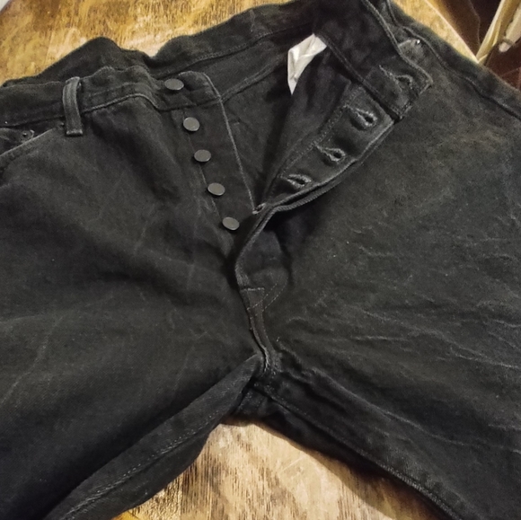 Levi's 501 Men's Black Denim Jeans size 40 x 30 Button Fly - Picture 5 of 5